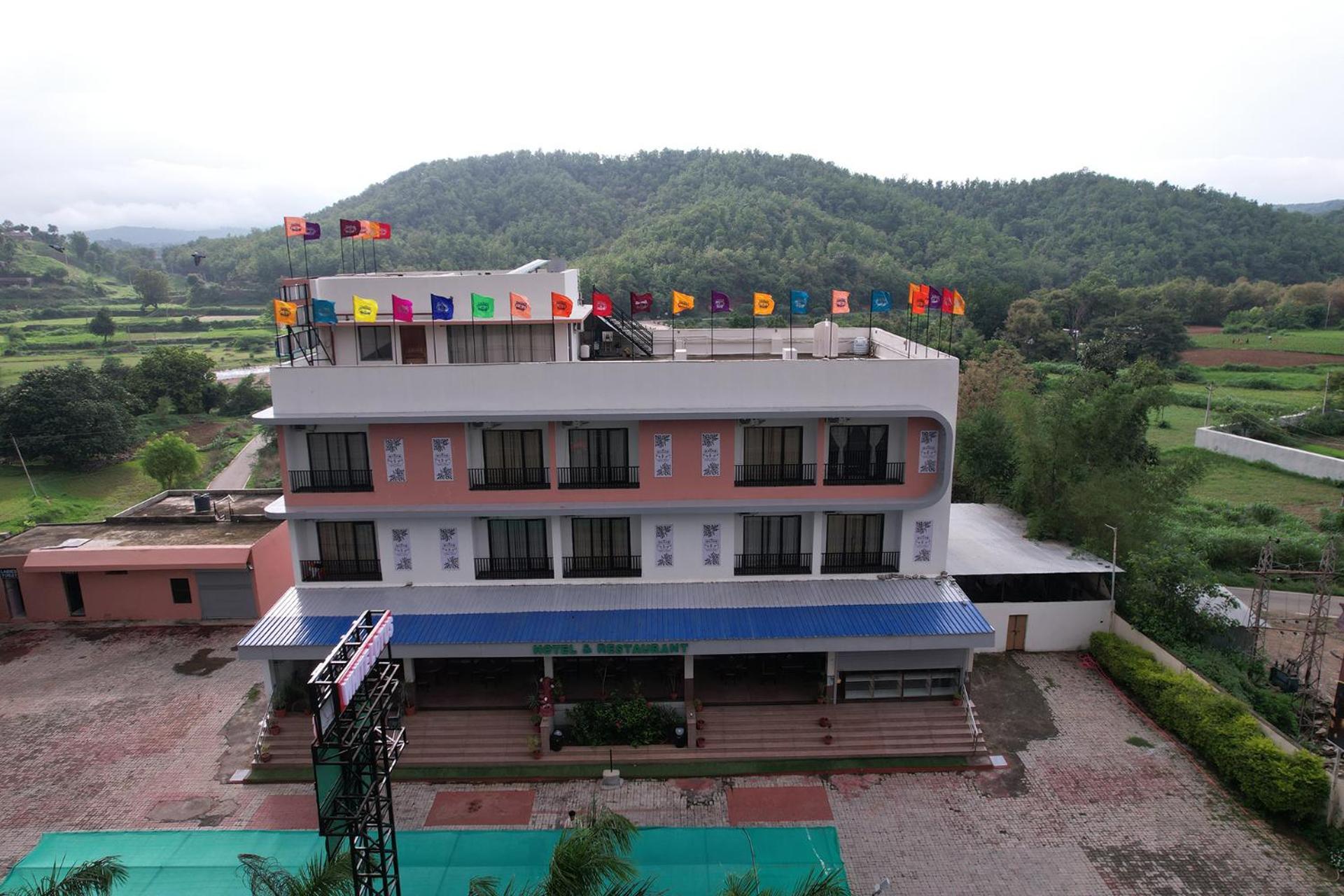 Hotel White Lotus Dungarpur Exteriér fotografie